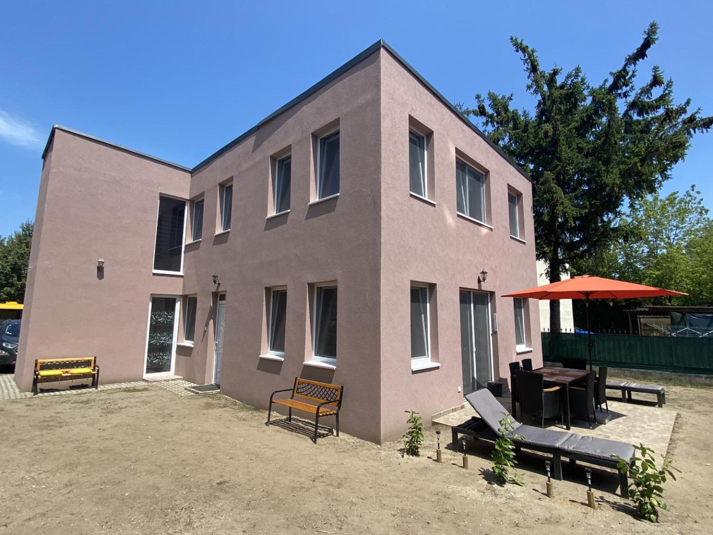 Four Flowers Apartman Шиофок Экстерьер фото
