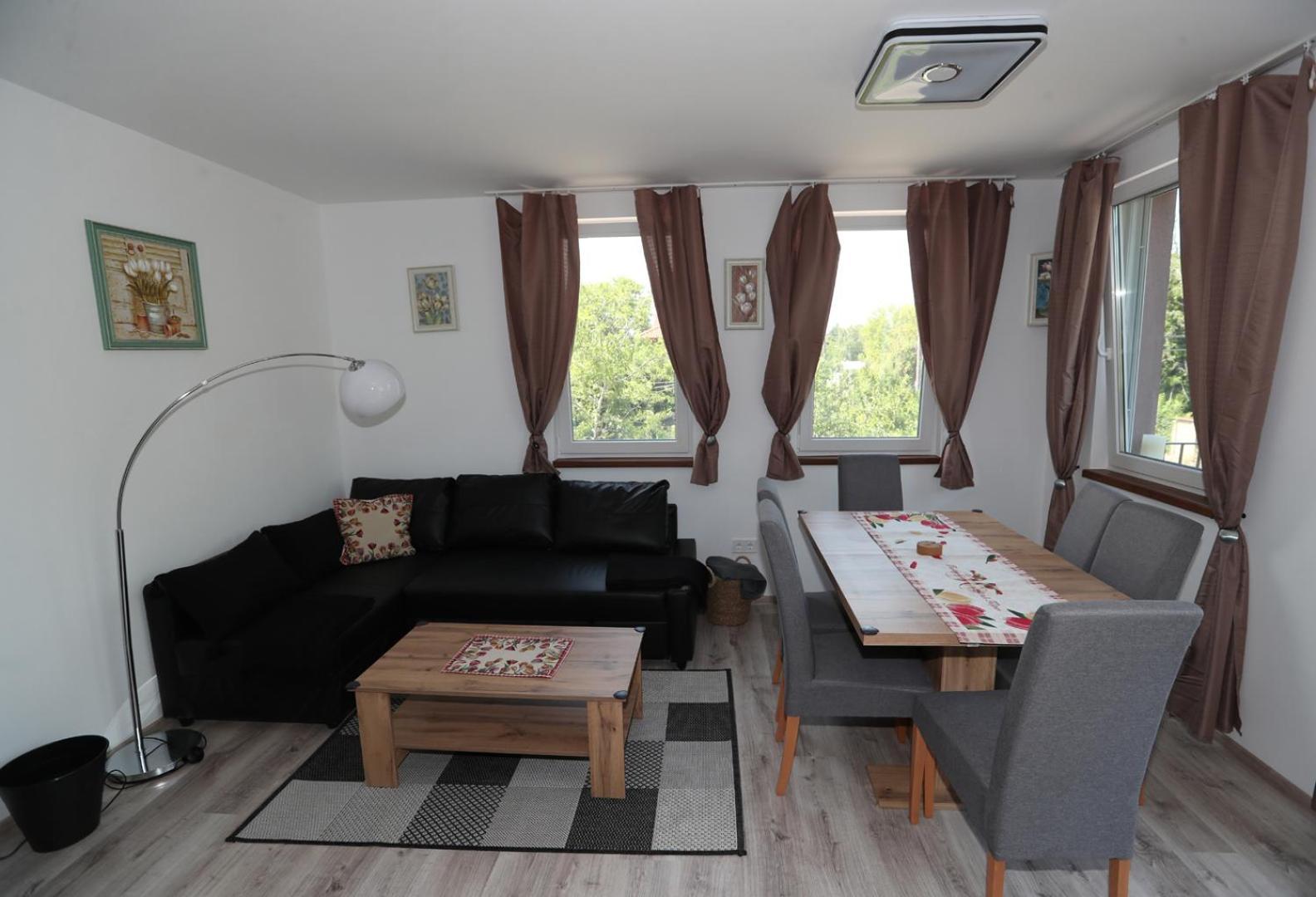 Four Flowers Apartman Шиофок Экстерьер фото